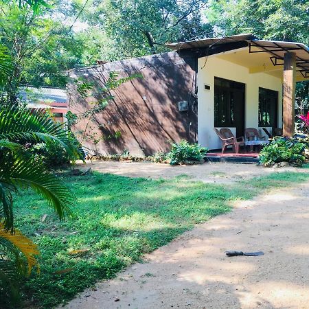 Gimansa Rest Sigiriya Apartment Bagian luar foto